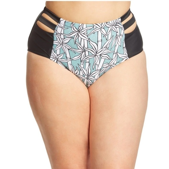 Raisins Curve Plus Size Strappy-Back Top 20W bikini bottom 18 W Swimsuit - Picture 2 of 13